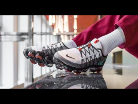 Nike联名蒂芙尼反光鞋款引爆潮流新风尚